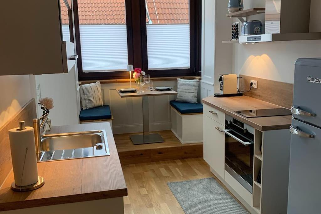 Charmante Altbauwohnung Weinheim Bagian luar foto