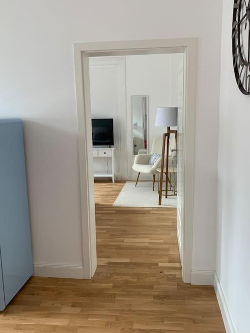 Charmante Altbauwohnung Weinheim Bagian luar foto